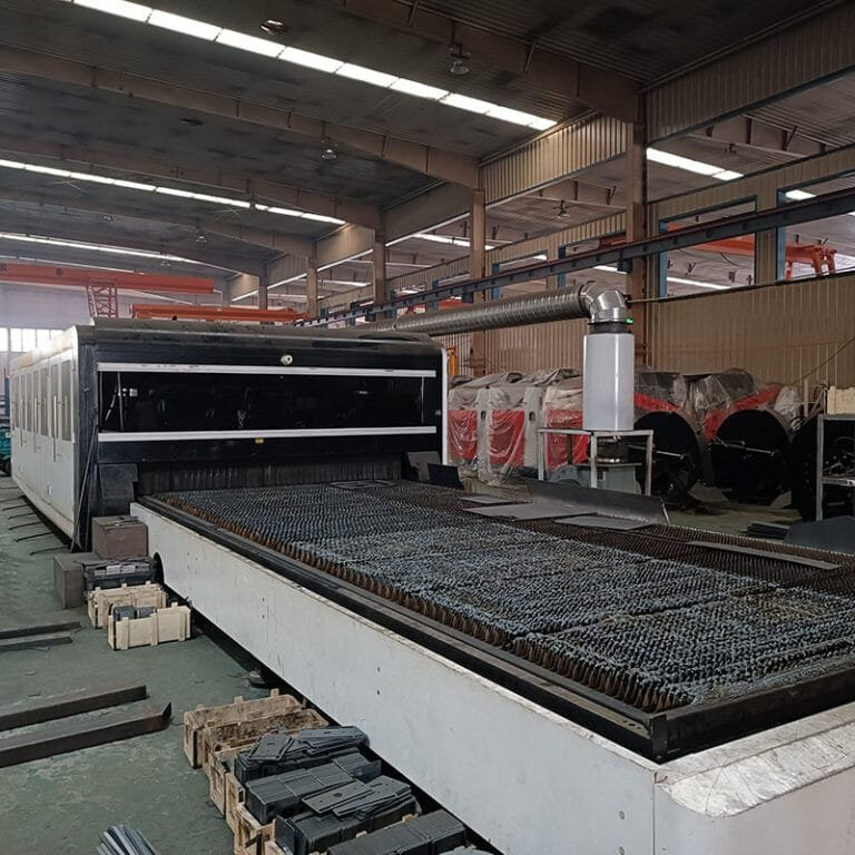 Automatic laser cutting of plates guarantees precision