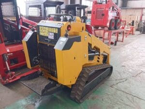 LY850 Stand-on Mini Tracked skid steer Loader | Kubota D1105 Powered | BOKK manufacturer